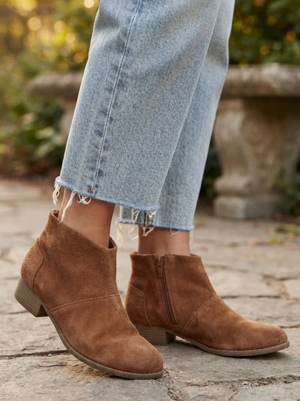 Toms Suede Ankle Booties Size 5